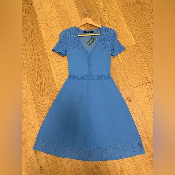 Icône Baby Blue V-Neck Knit Dress Size XS - Picture 2 of 5